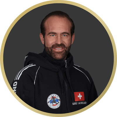 kru-aurelio-200-2x-3